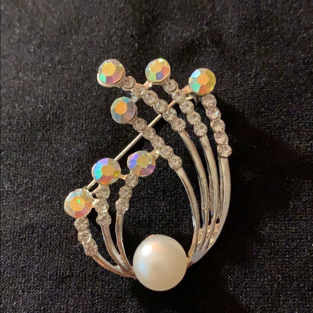 Brooches 2/$10